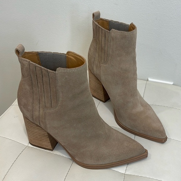 Marc Fisher Suede Booties size 7 - Picture 1 of 7